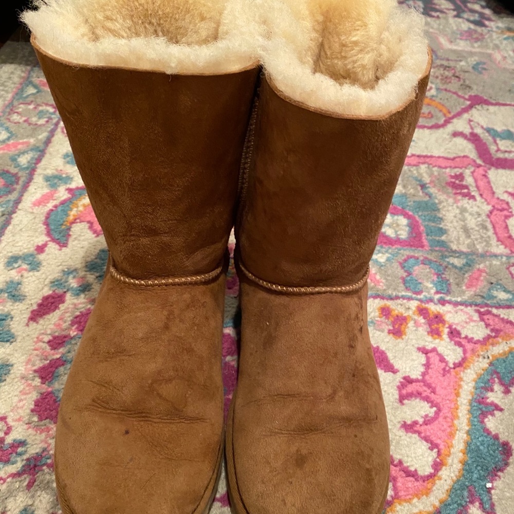brown ugg boots😍😍
